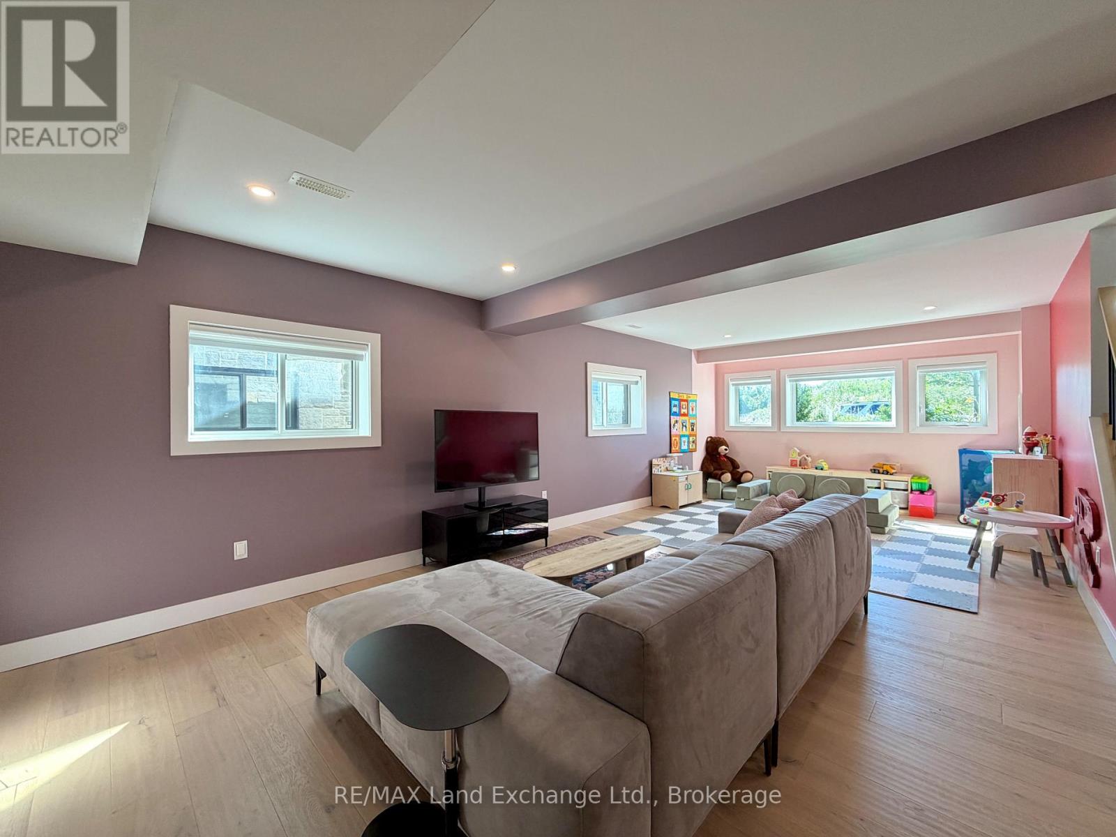 407 Ridge Street, Saugeen Shores, Ontario  N0H 2C3 - Photo 24 - X13632640