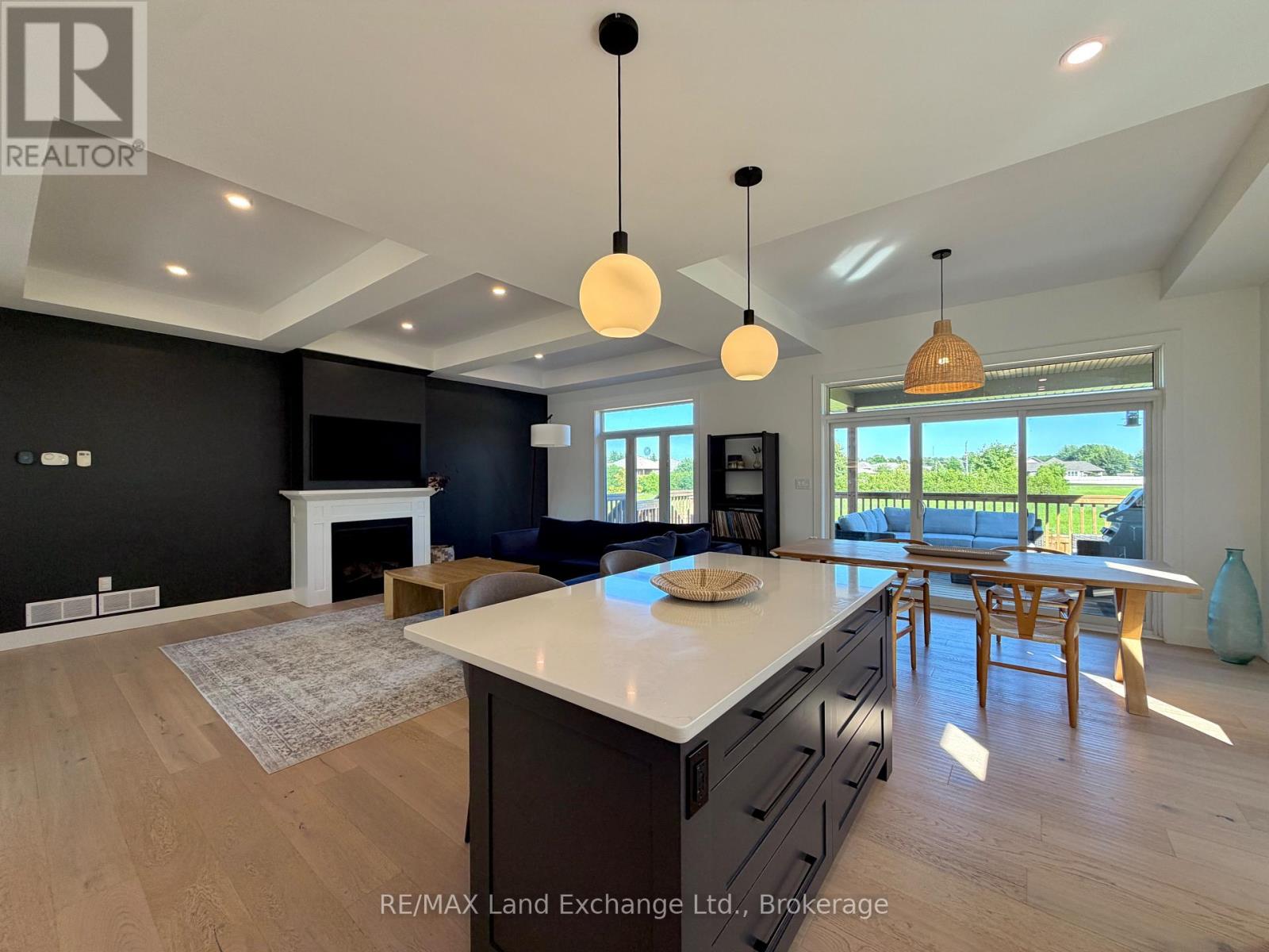 407 Ridge Street, Saugeen Shores, Ontario  N0H 2C3 - Photo 5 - X13632640