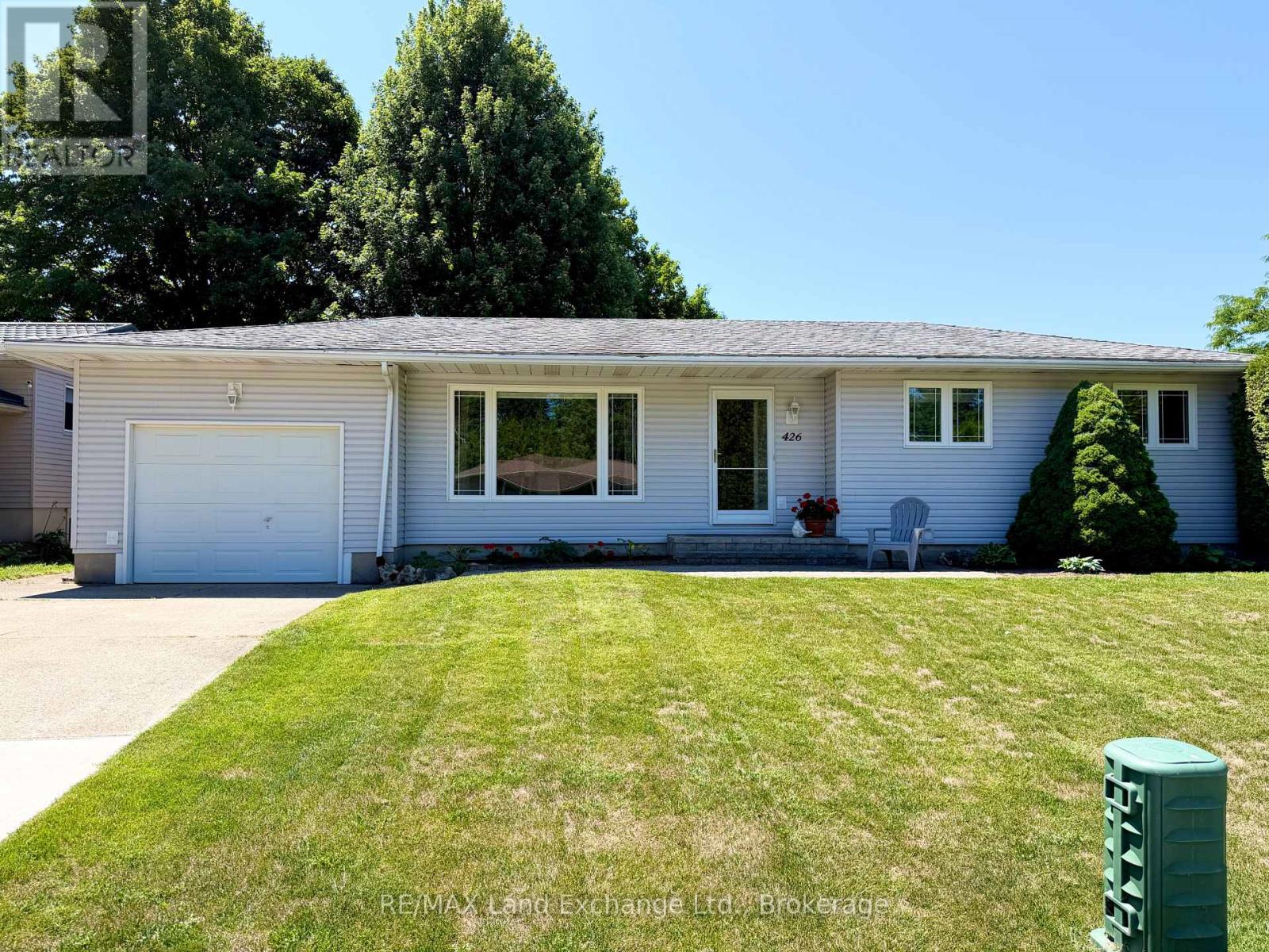 426 Catherine Street, Saugeen Shores, Ontario  N0H 2C1 - Photo 33 - X13632644