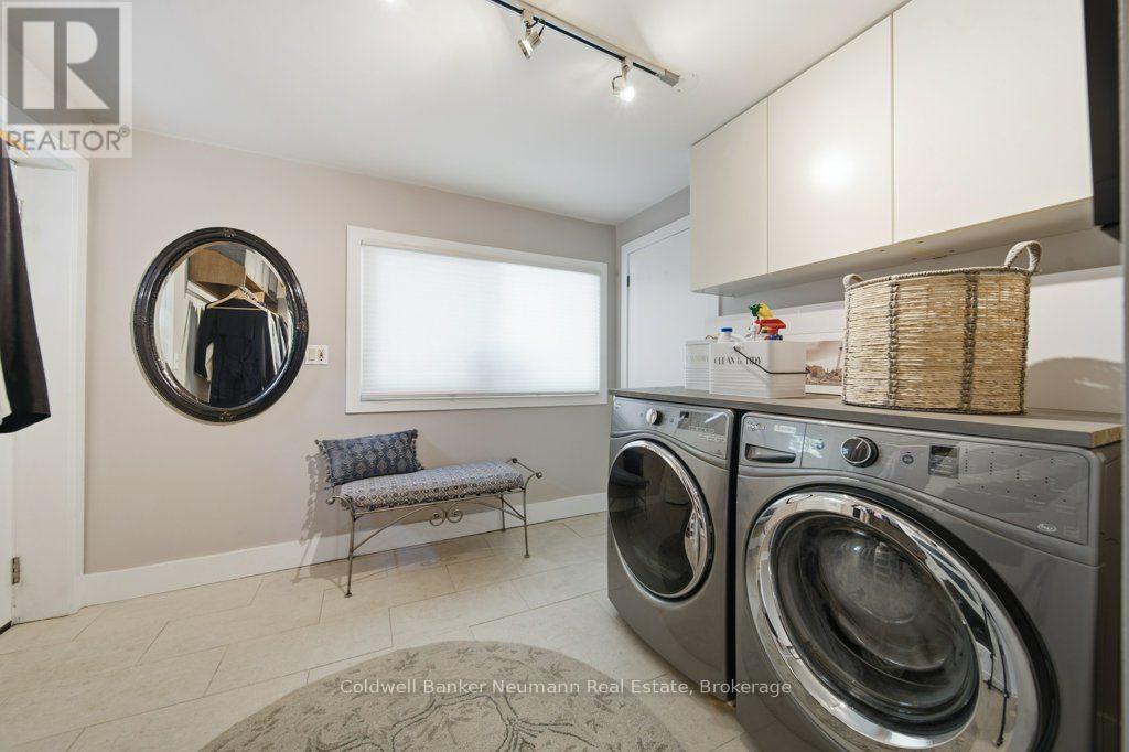 96 Grove Street, Guelph (St. George's), Ontario  N1E 2W5 - Photo 19 - X13632694