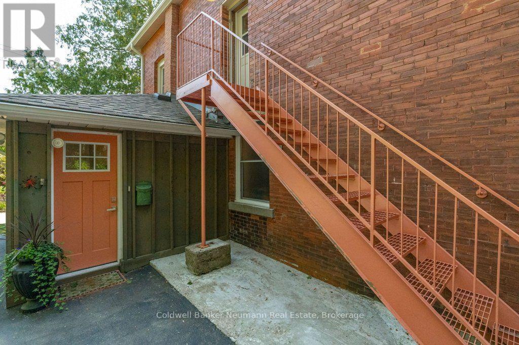 96 Grove Street, Guelph (St. George's), Ontario  N1E 2W5 - Photo 35 - X13632694