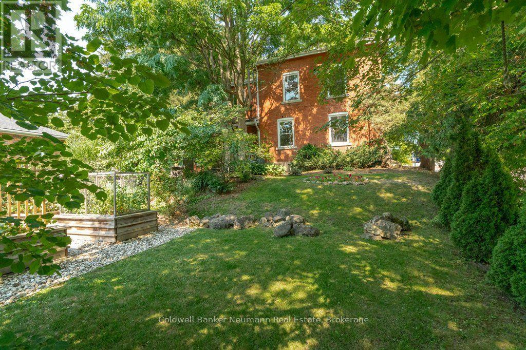 96 Grove Street, Guelph (St. George's), Ontario  N1E 2W5 - Photo 48 - X13632694