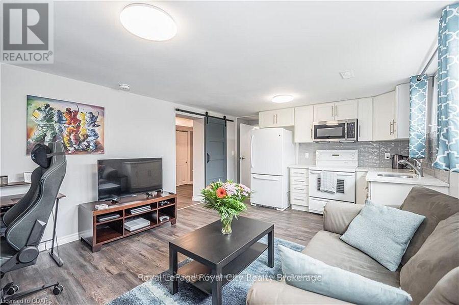 BASEMENT - 78 WESTERN AVENUE, guelph (junction/onward willow), Ontario