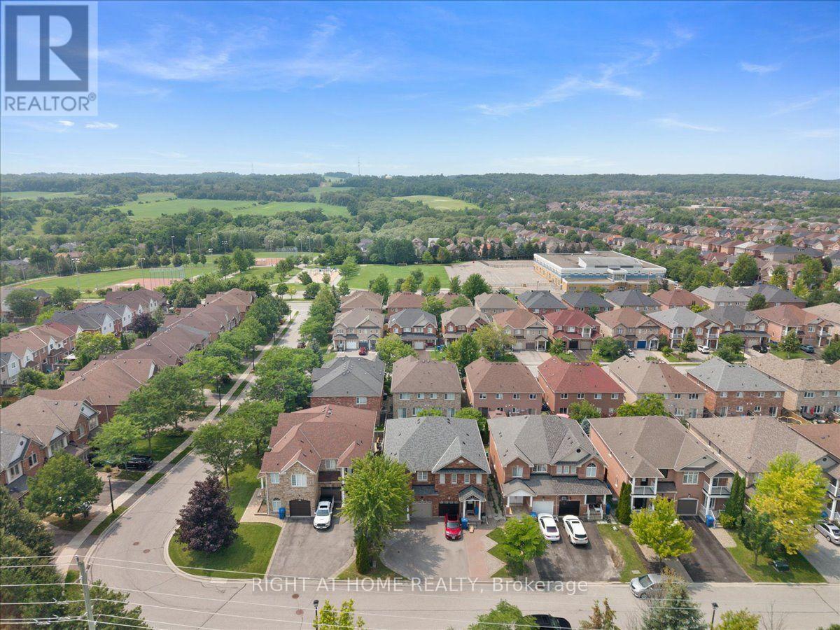 171 Burgess Crescent, Newmarket, Ontario  L3X 2T9 - Photo 36 - N13632730
