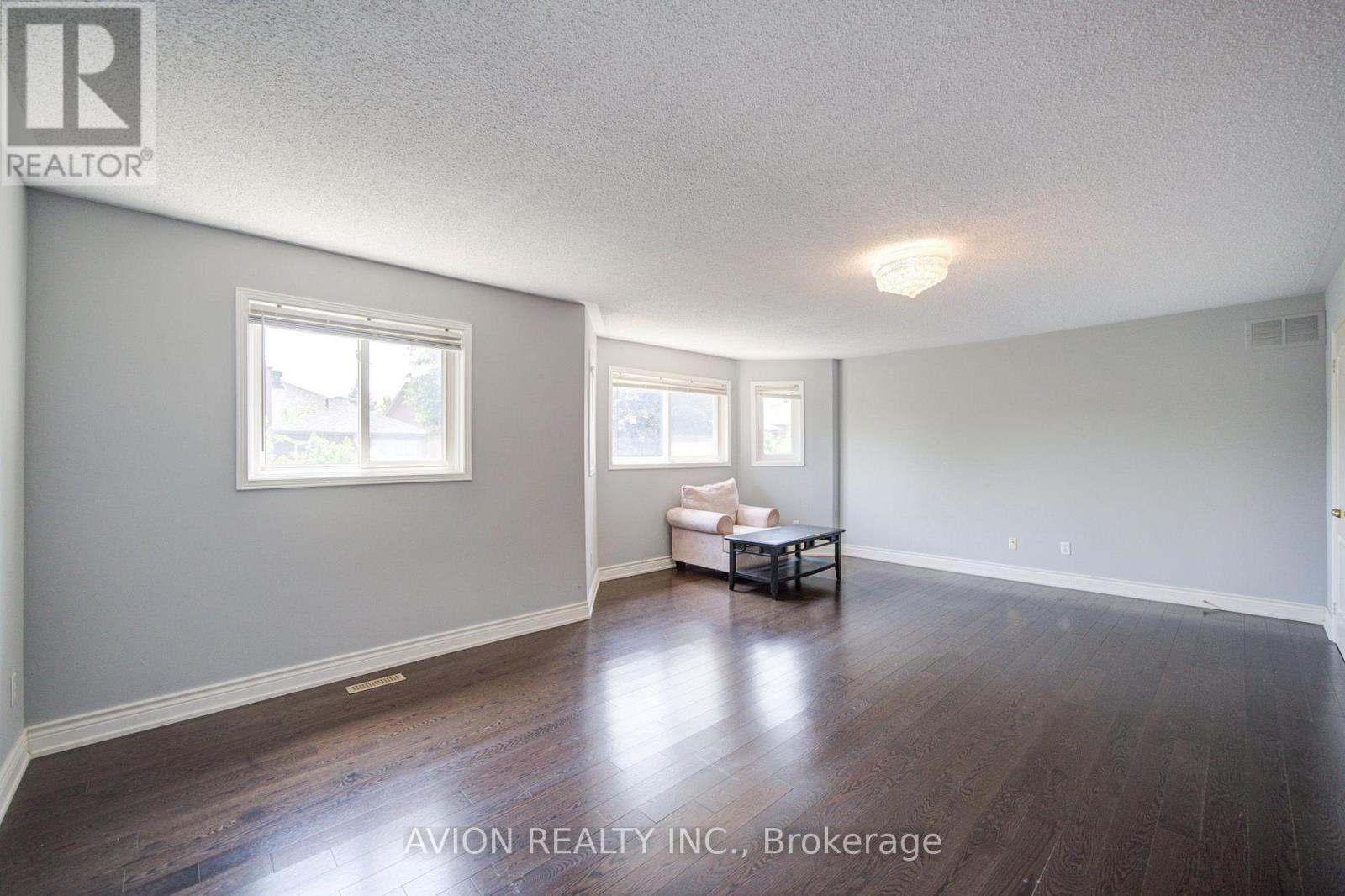 29 Charrington Crescent, Markham (Unionville), Ontario  L3R 0R2 - Photo 28 - N13632734
