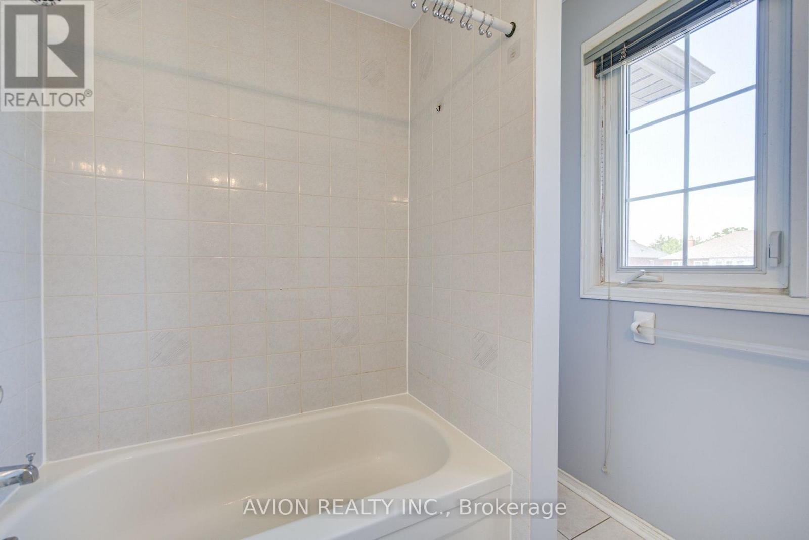 29 Charrington Crescent, Markham (Unionville), Ontario  L3R 0R2 - Photo 33 - N13632734