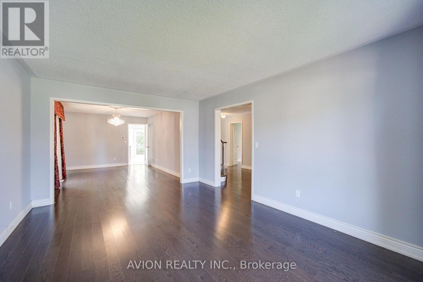 29 Charrington Crescent, Markham (Unionville), Ontario  L3R 0R2 - Photo 6 - N13632734