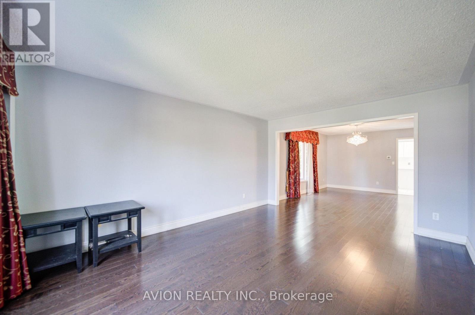 29 Charrington Crescent, Markham (Unionville), Ontario  L3R 0R2 - Photo 7 - N13632734