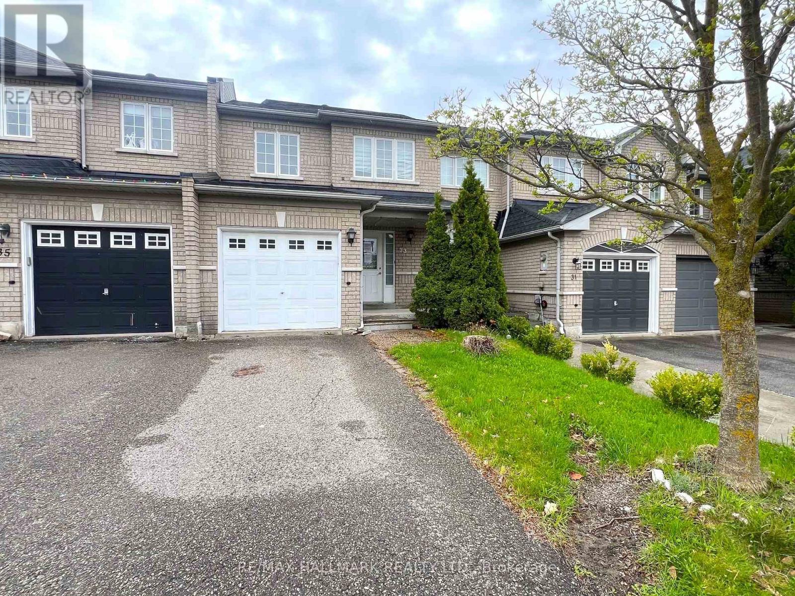 33 Lodgeway Drive, Vaughan, Ontario L6A 3S6 - Photo 2 - N13632750