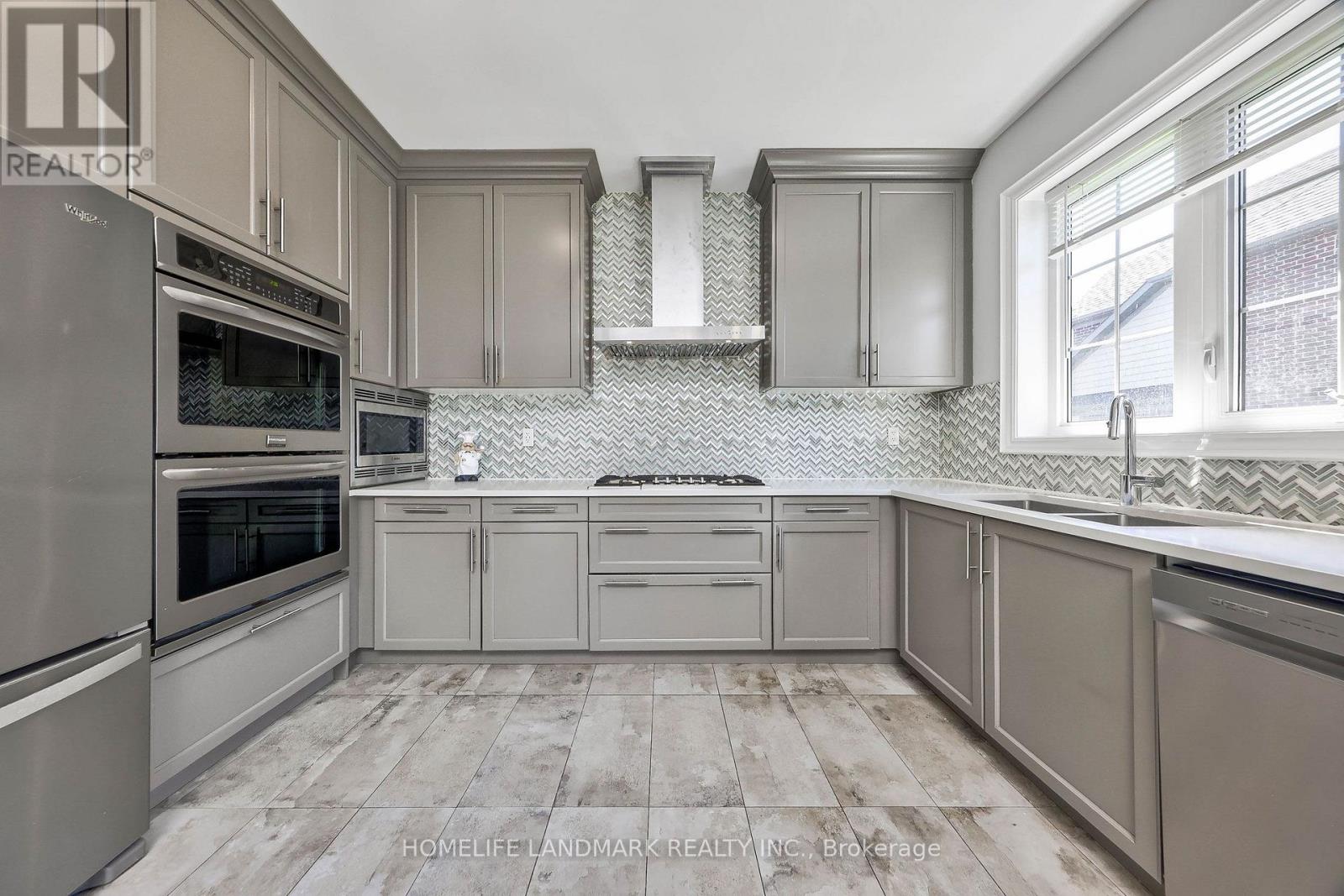 62 Ladder Crescent, East Gwillimbury, Ontario  L9N 0N8 - Photo 10 - N13632774