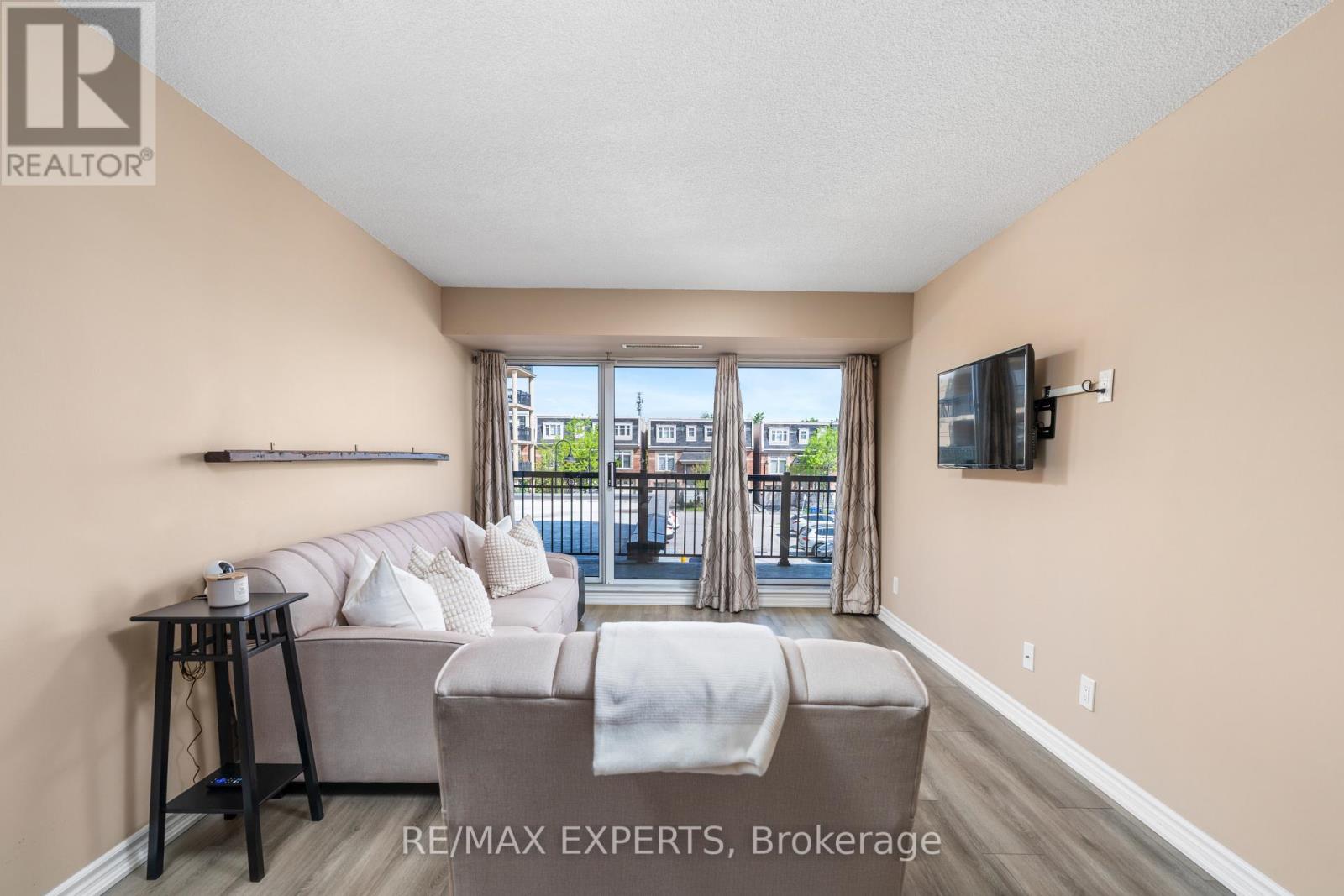 202 - 8026 Kipling Avenue, Vaughan, Ontario  L4L 2A1 - Photo 12 - N13632812