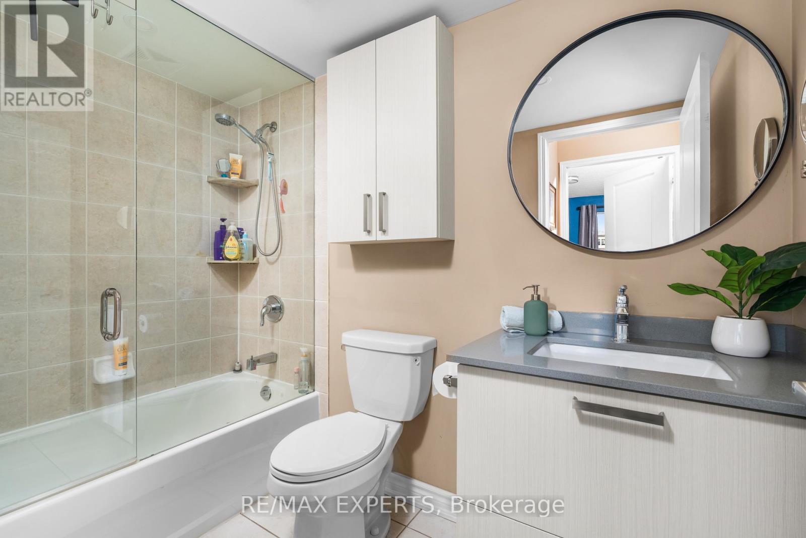 202 - 8026 Kipling Avenue, Vaughan, Ontario  L4L 2A1 - Photo 18 - N13632812