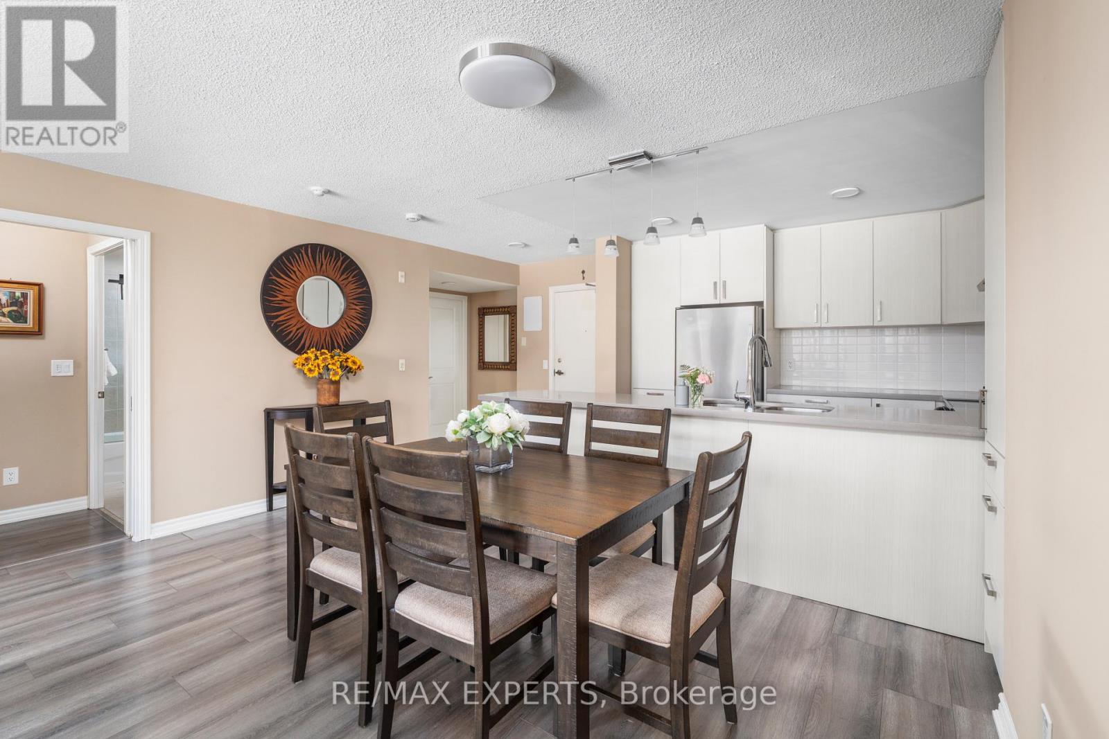 202 - 8026 Kipling Avenue, Vaughan, Ontario  L4L 2A1 - Photo 8 - N13632812