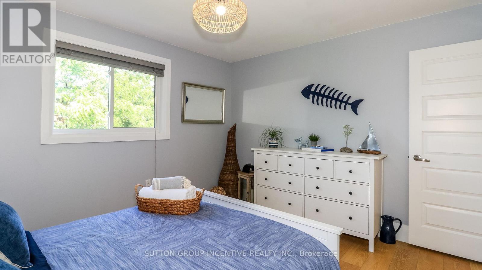 40 Varden Avenue, Barrie (Codrington), Ontario  L4M 4P1 - Photo 31 - S13632760