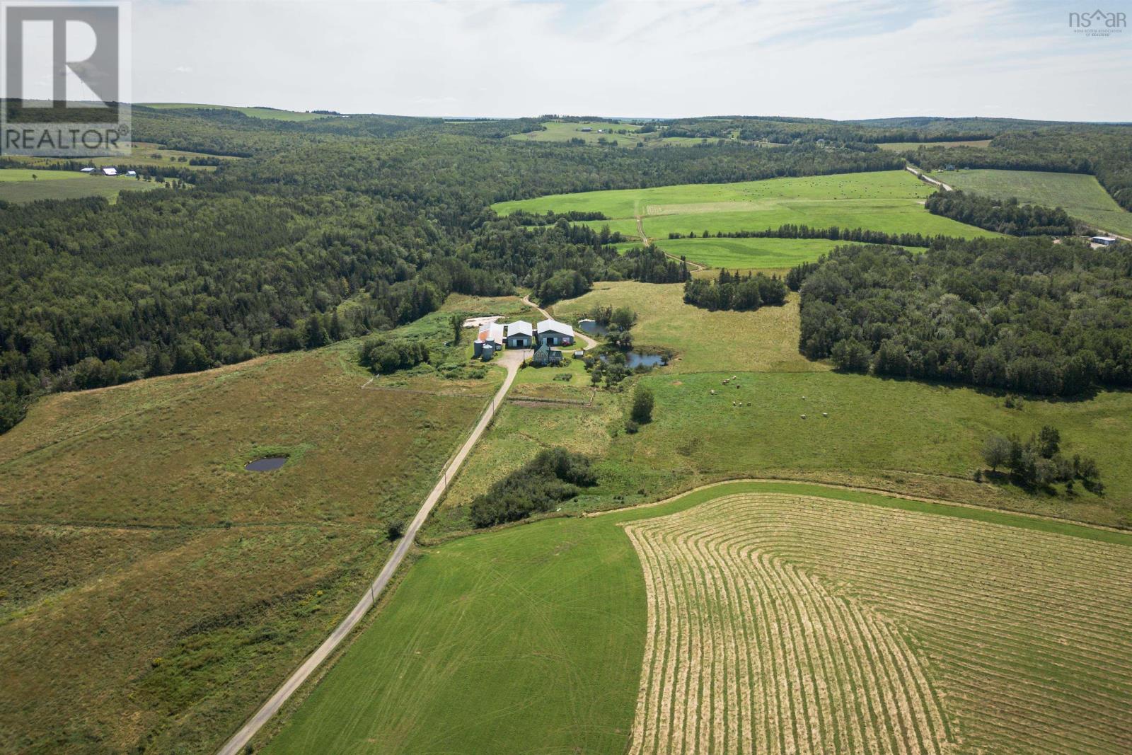 166 Rankinville Road, Mabou, Nova Scotia  B0E 1X0 - Photo 5 - 202609684