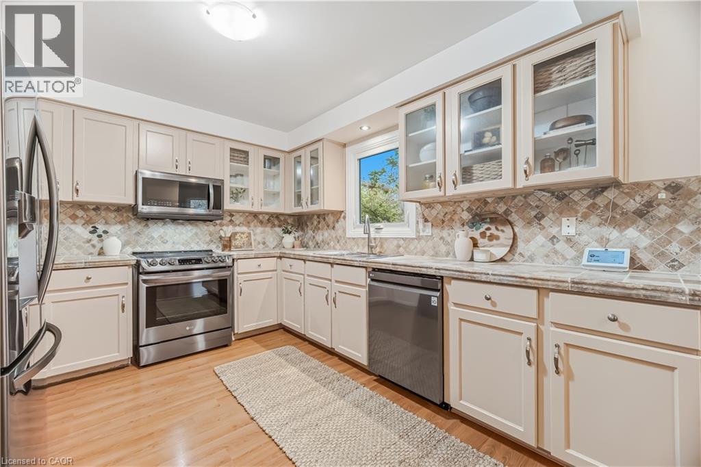 1004 Roxborough Drive, Oakville, Ontario  L6M 1E3 - Photo 14 - 40838159