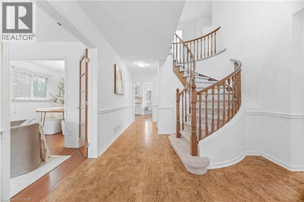 1004 Roxborough Drive, Oakville, Ontario  L6M 1E3 - Photo 6 - 40838159