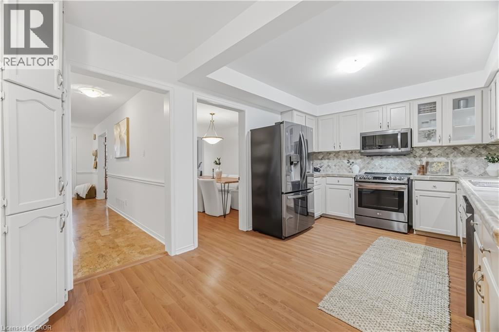 1004 Roxborough Drive, Oakville, Ontario  L6M 1E3 - Photo 12 - 40838159