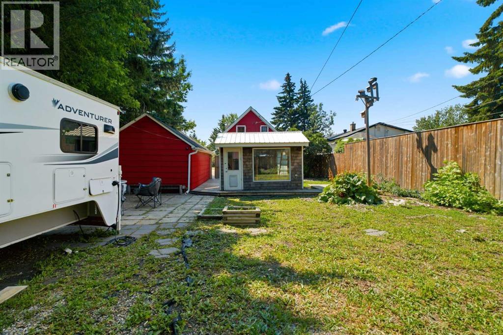 432 Centre Avenue NE, Airdrie, Alberta  T4B 1H3 - Photo 34 - A2332552