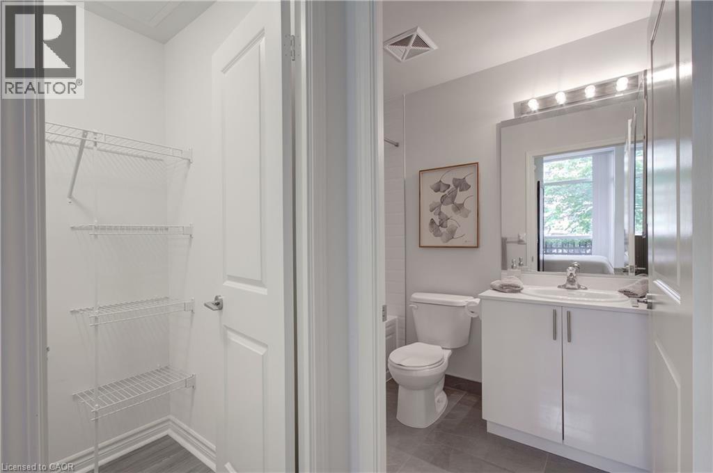 349 Rathburn Road W Unit# 107, Mississauga, Ontario  L5B 0G9 - Photo 8 - 40849689