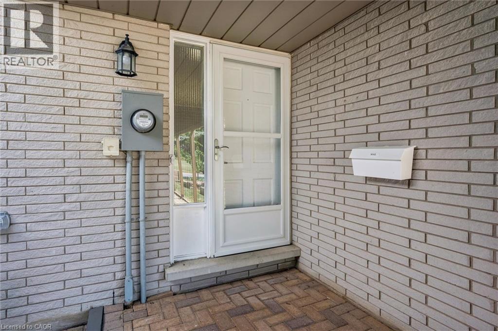 488 Glenelm Crescent Unit# A, Waterloo, Ontario  N2L 5C8 - Photo 5 - 40852903