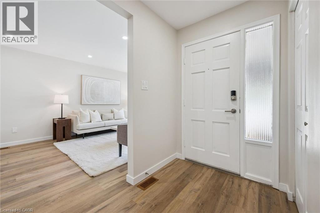 488 Glenelm Crescent Unit# A, Waterloo, Ontario  N2L 5C8 - Photo 6 - 40852903
