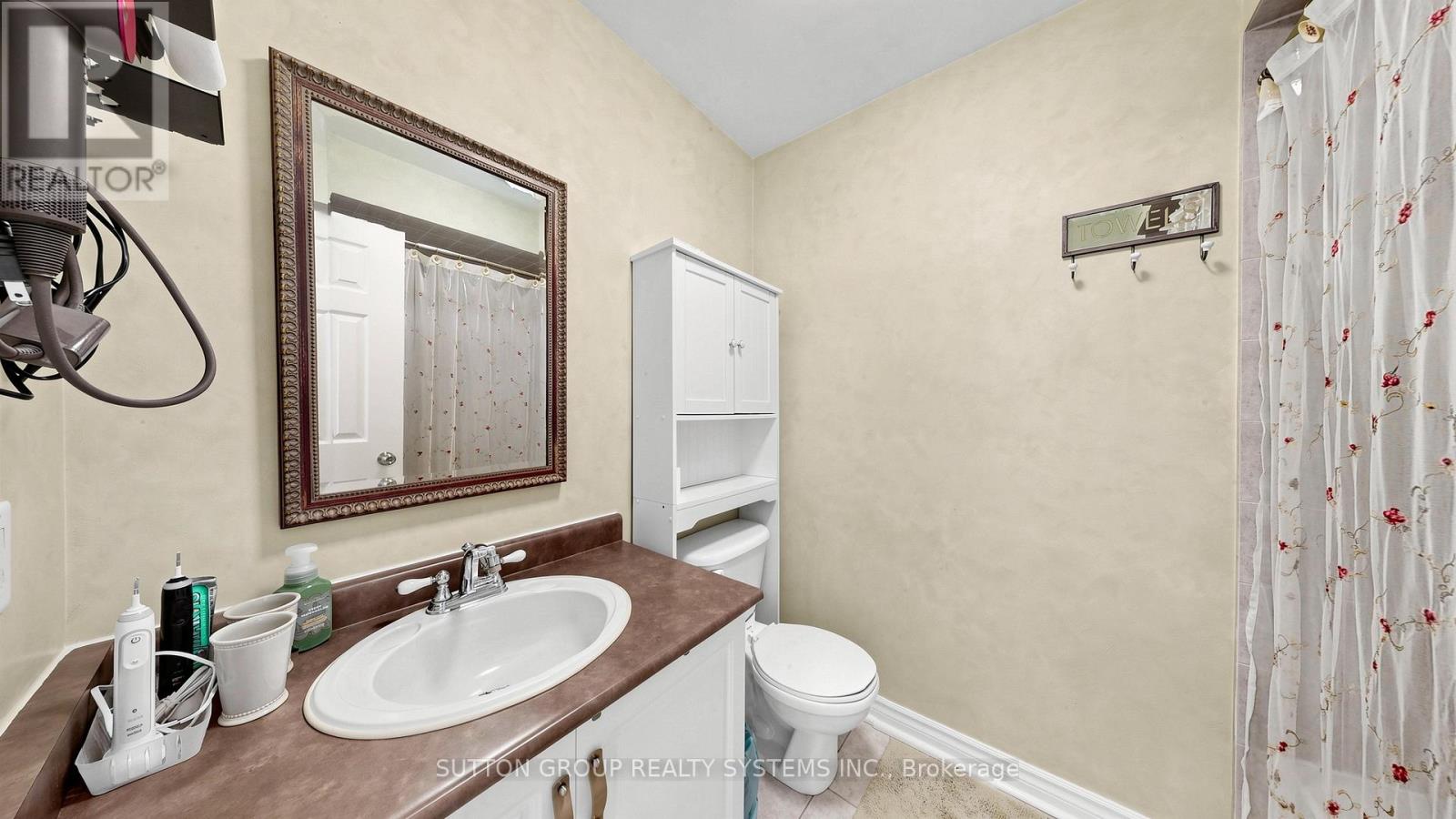 2138 Eglinton Avenue W, Toronto, Ontario  M6E 2K8 - Photo 17 - W13632682