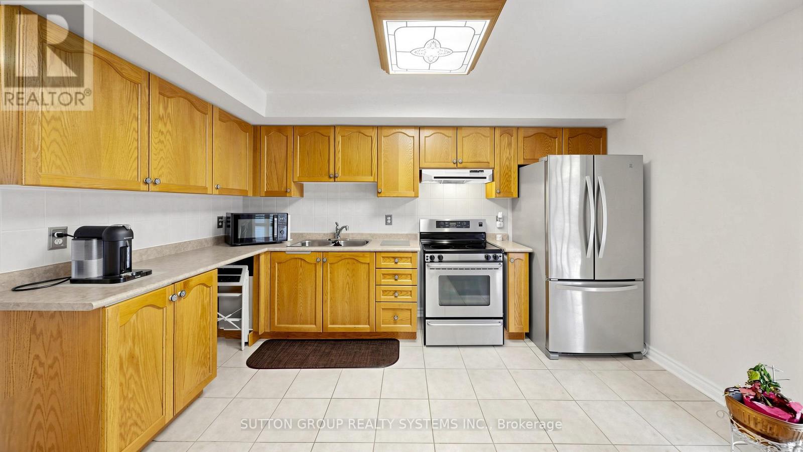 2138 Eglinton Avenue W, Toronto, Ontario  M6E 2K8 - Photo 8 - W13632682
