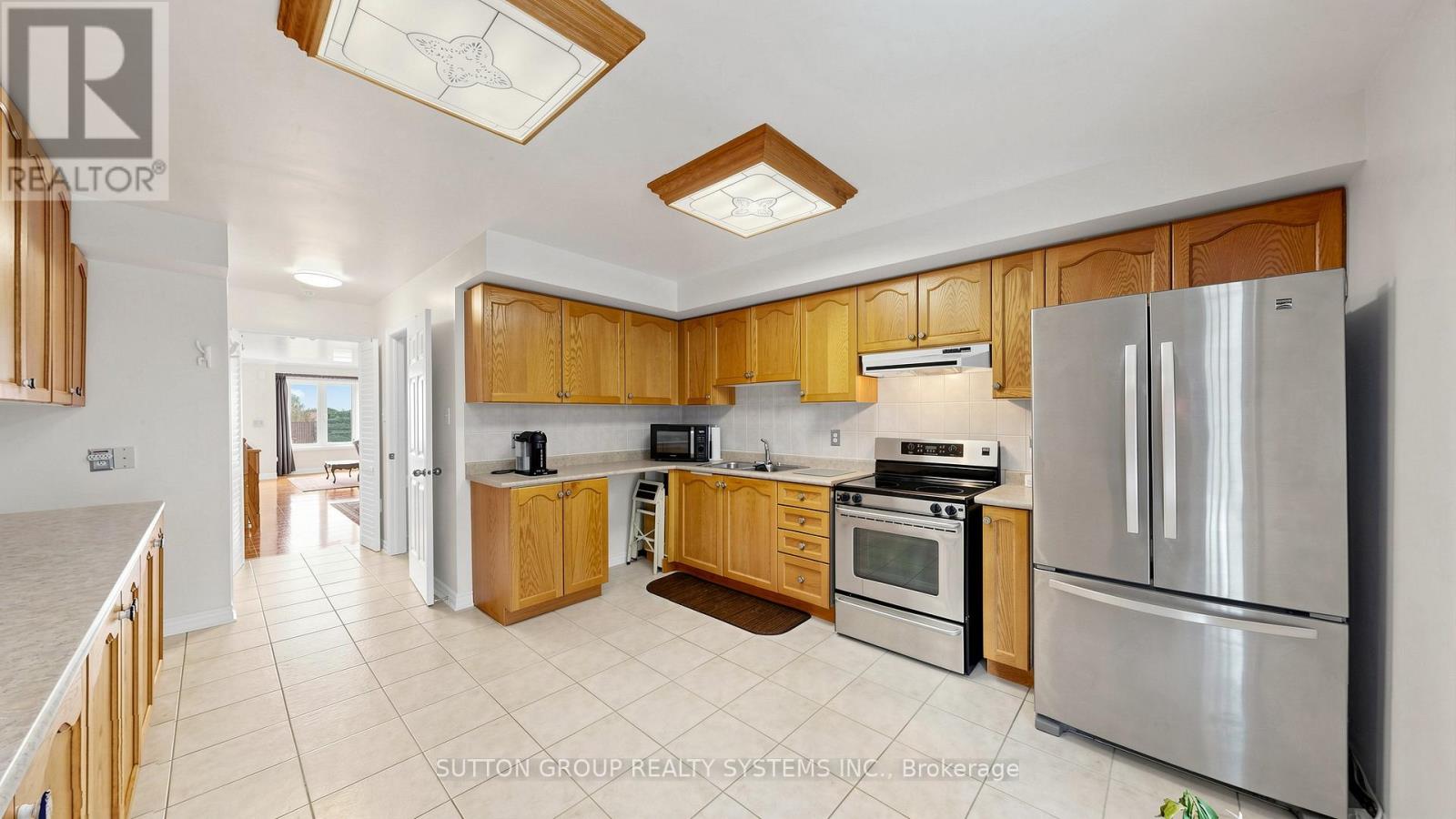 2138 Eglinton Avenue W, Toronto, Ontario  M6E 2K8 - Photo 9 - W13632682