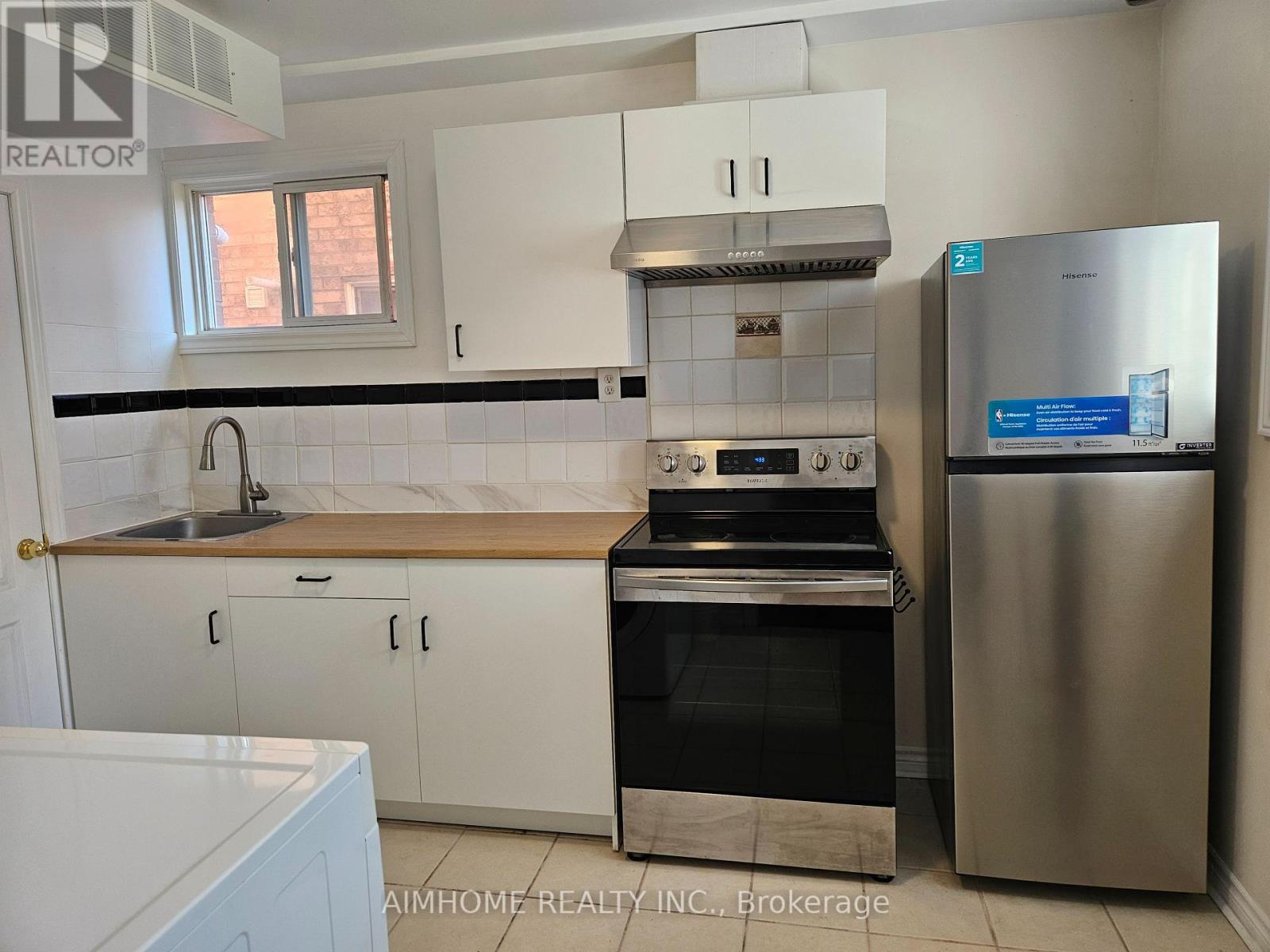 3227 Scotch Pine Gate, Mississauga, Ontario  L5N 8E6 - Photo 12 - W13632714