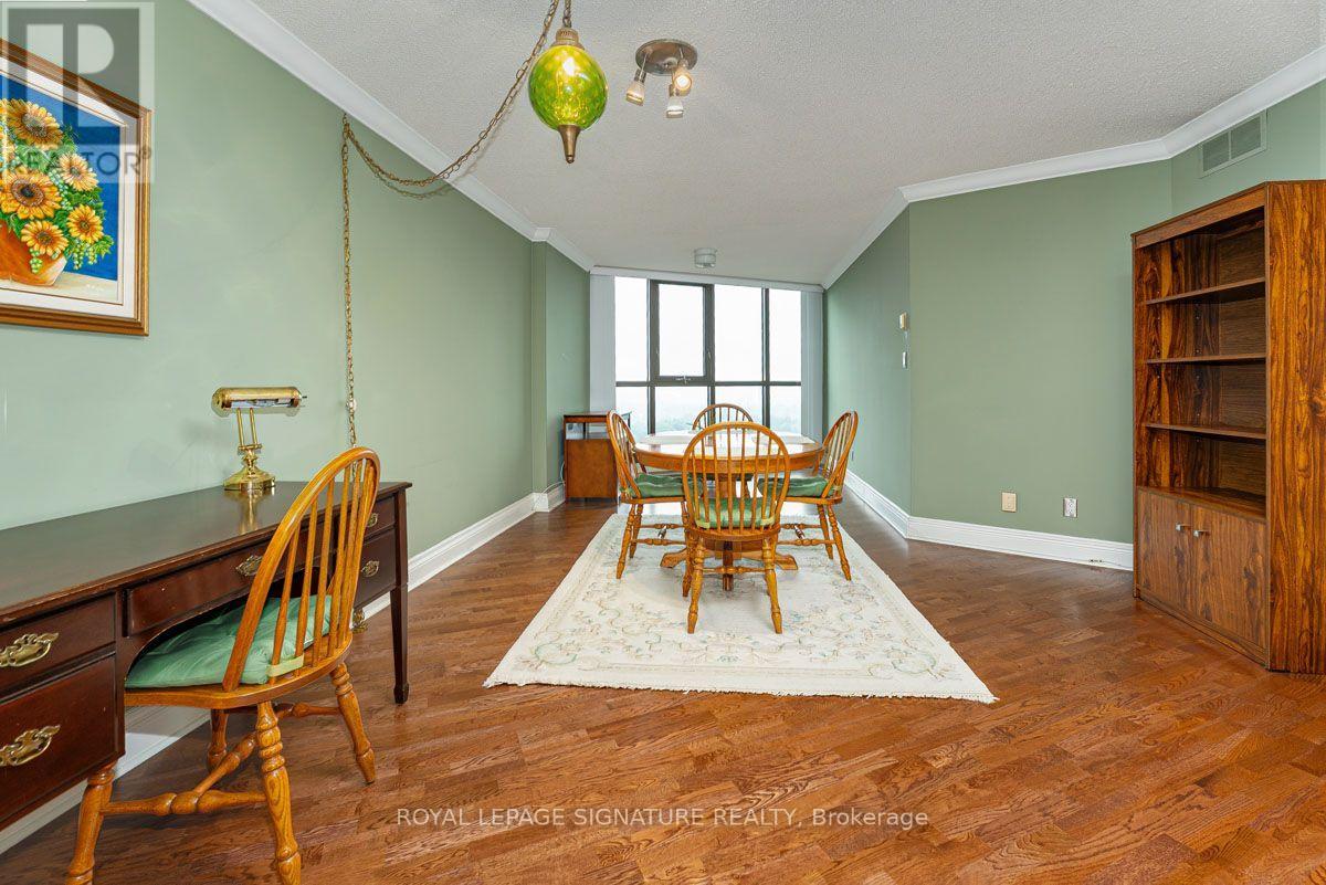 1912 - 2000 Islington Avenue, Toronto, Ontario  M9P 3S7 - Photo 12 - W13632772