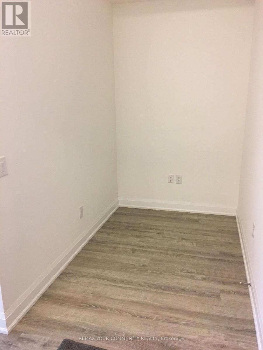 216 - 2800 Keele Street, Toronto, Ontario  M3M 0B8 - Photo 3 - W13632800