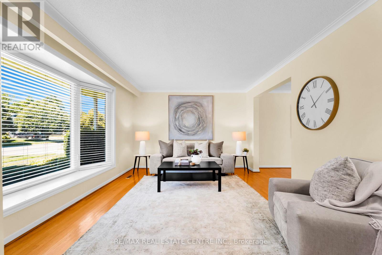 357 Delrex Boulevard, Halton Hills, Ontario  L7G 4H6 - Photo 10 - W13632814