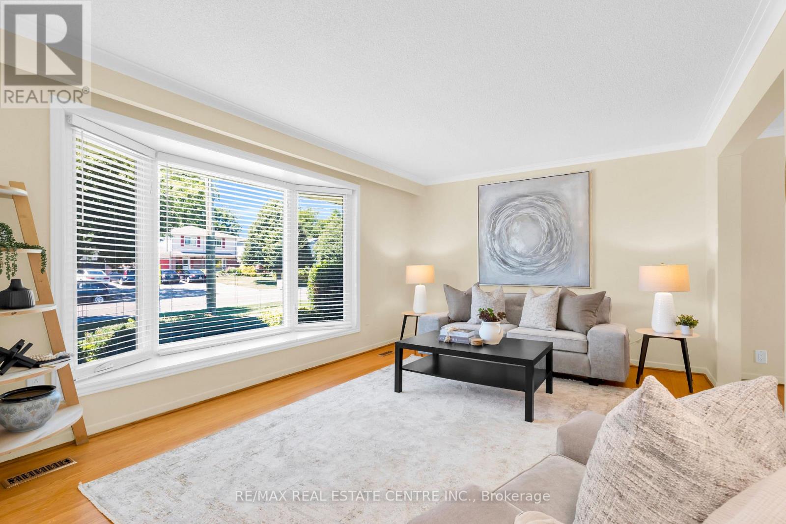 357 Delrex Boulevard, Halton Hills, Ontario  L7G 4H6 - Photo 11 - W13632814