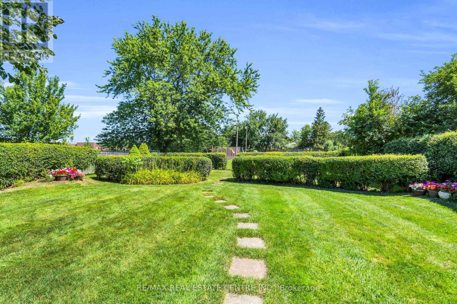 357 Delrex Boulevard, Halton Hills, Ontario  L7G 4H6 - Photo 46 - W13632814