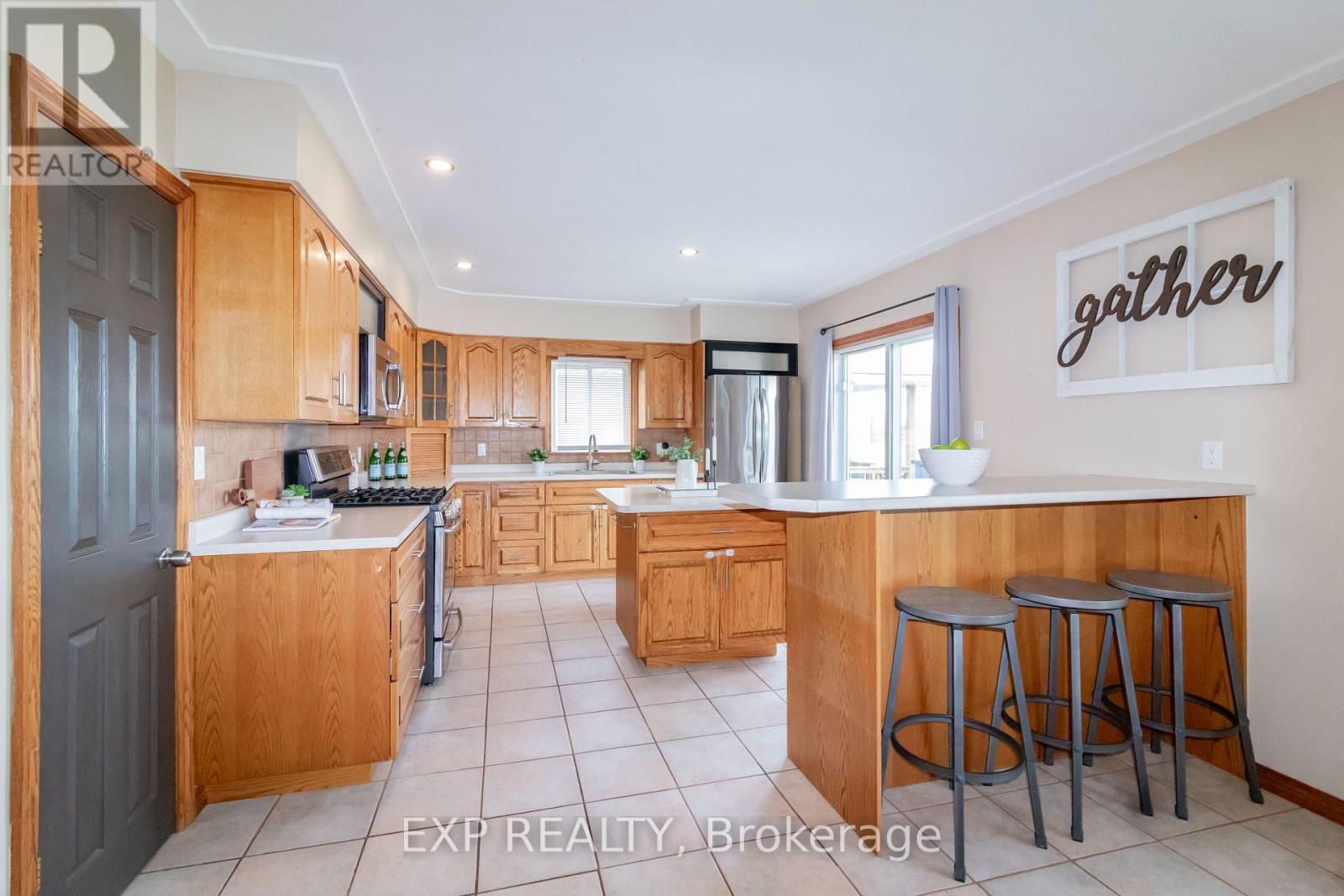 3988 Galt Street, Perth East, Ontario  N0B 2P0 - Photo 2 - X13632670