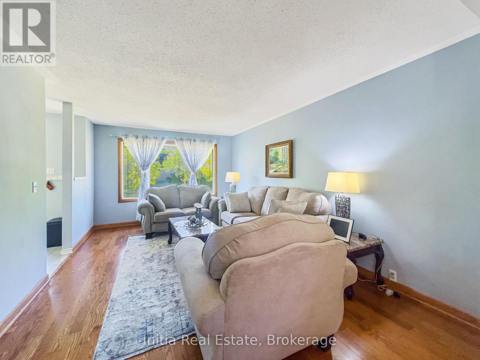 43 Sussex Crescent, London East, Ontario  N5Y 5H3 - Photo 4 - X13632816
