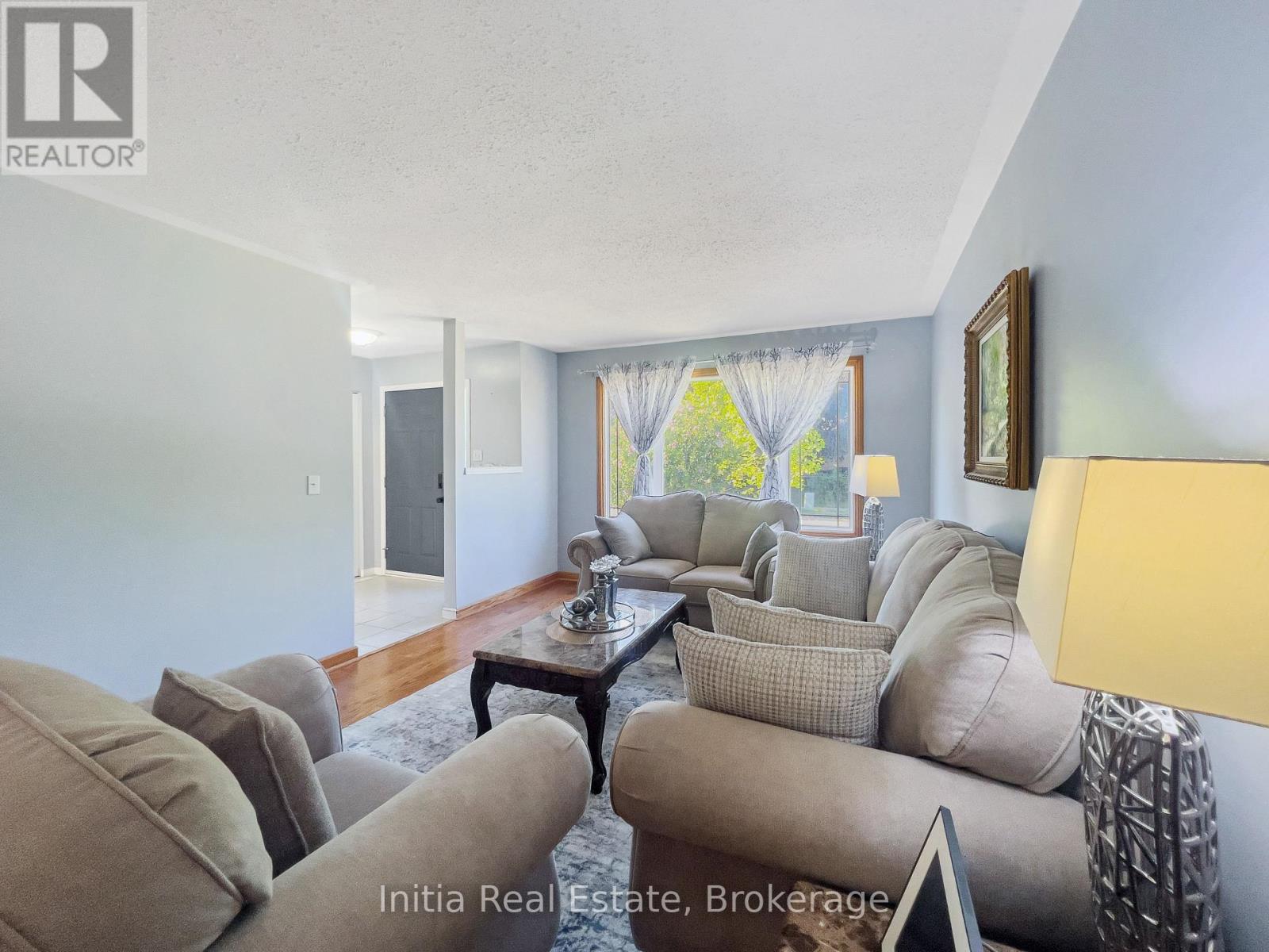 43 Sussex Crescent, London East, Ontario  N5Y 5H3 - Photo 6 - X13632816