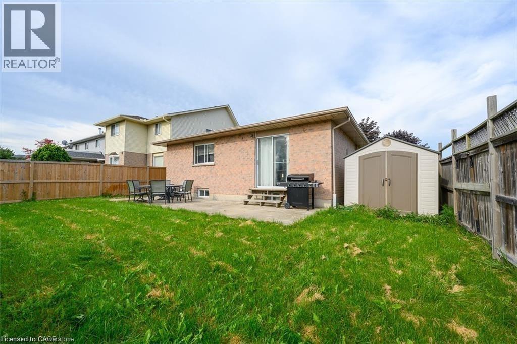 3 Lancer Court Unit# Lower, Hamilton, Ontario  L9B 2B1 - Photo 12 - 40852978
