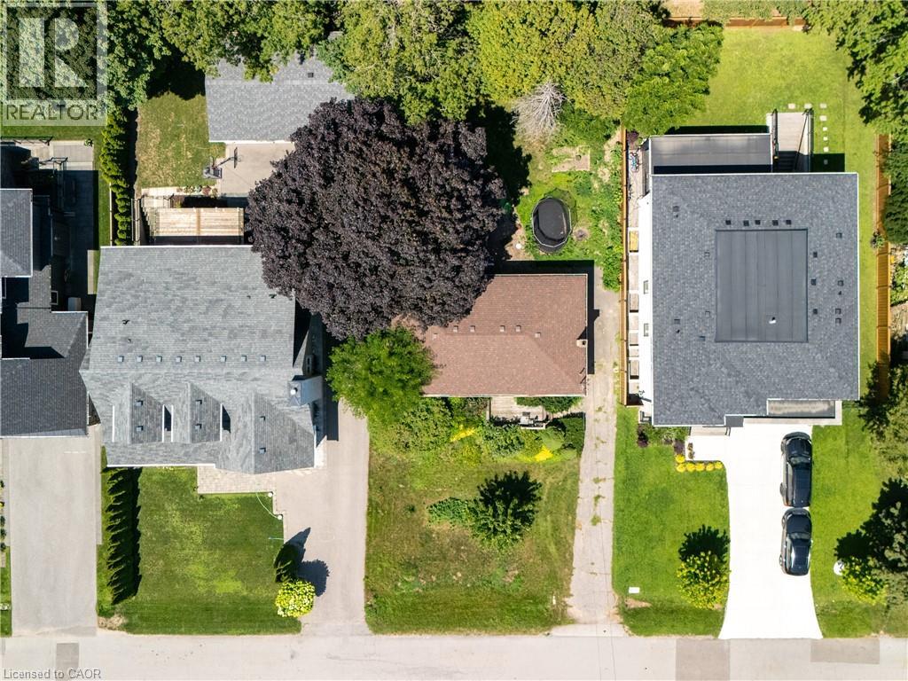 1405 Constance Drive, Oakville, Ontario  L6J 2T8 - Photo 4 - 40850414