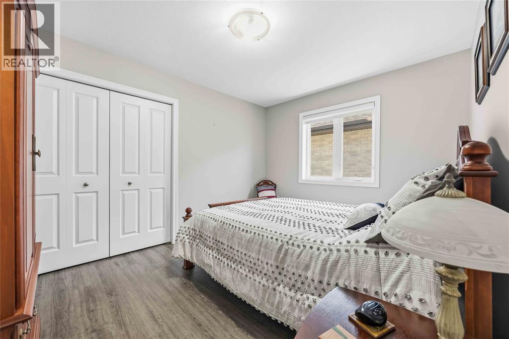 212 Basquiat Crescent, Sarnia, Ontario  N7S 0A6 - Photo 24 - 26018418