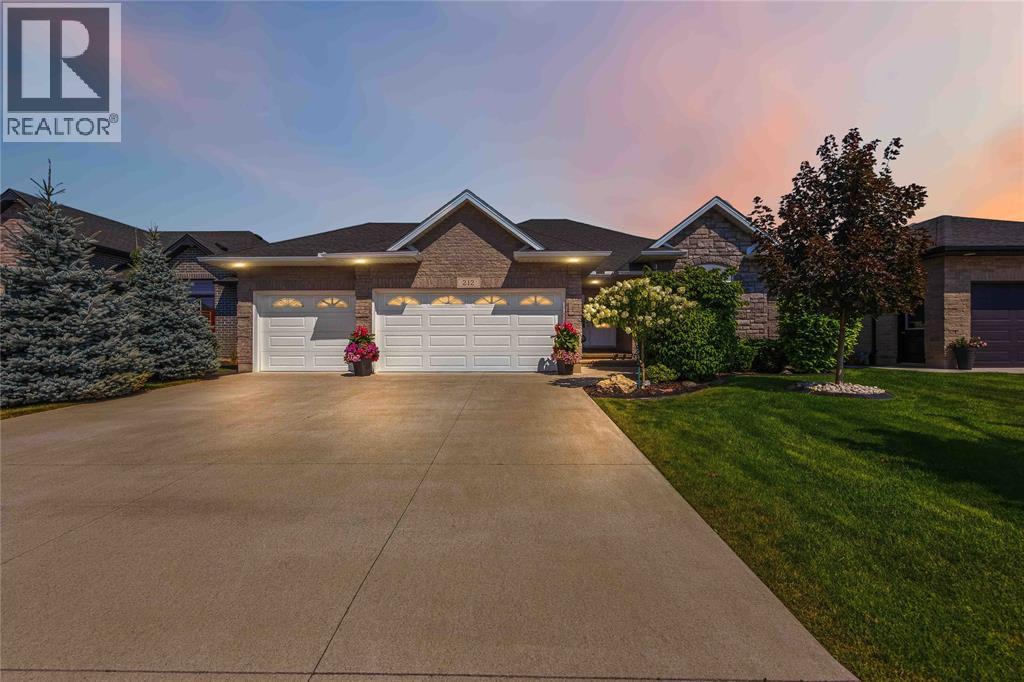 212 Basquiat Crescent, Sarnia, Ontario  N7S 0A6 - Photo 50 - 26018418