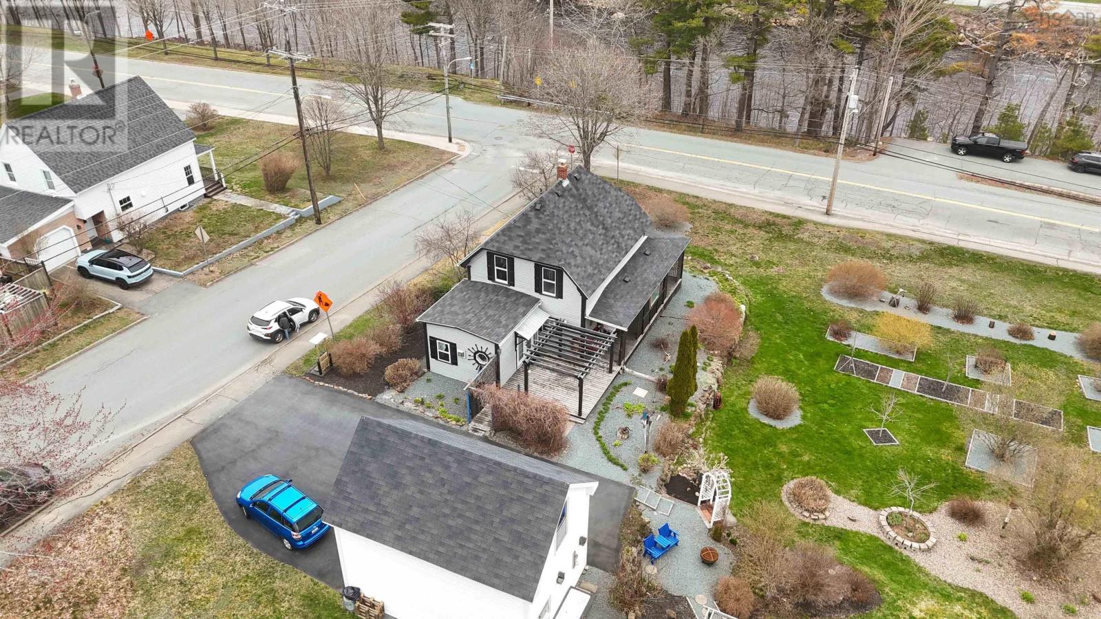 937 King Street, Bridgewater, Nova Scotia