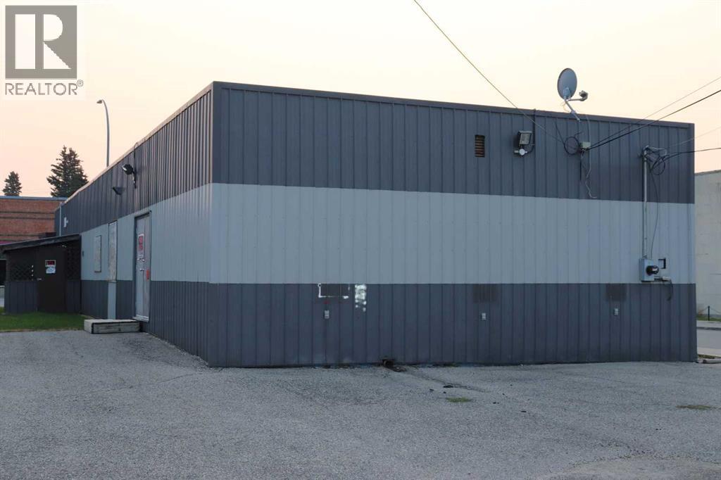 502 50 Street, Edson, Alberta  T7E 1T6 - Photo 3 - A2256838