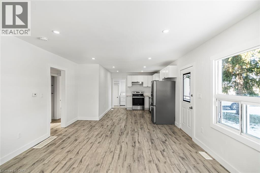 100 Green Mountain Road E, Stoney Creek, Ontario  L8J 2W4 - Photo 6 - 40841418