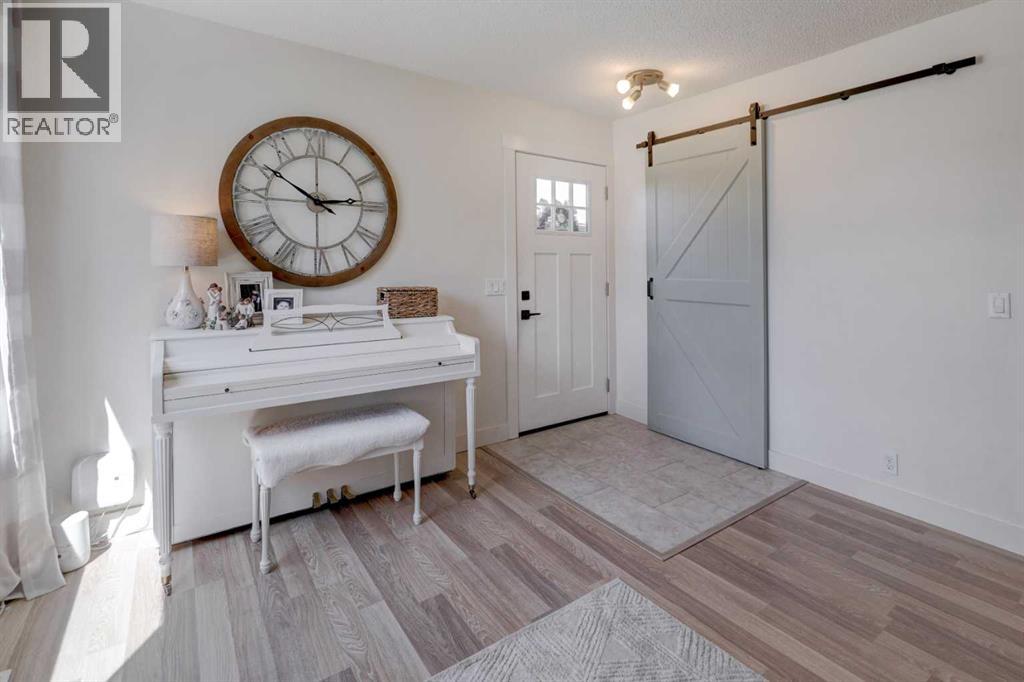 8320 Centre Street NE, Calgary, Alberta  T3K 1Y1 - Photo 7 - A2321402