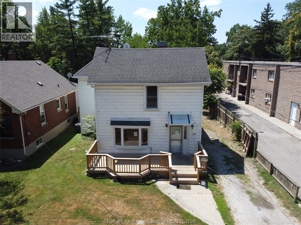 30 Delaware Avenue, Chatham, Ontario  N7L 2W2 - Photo 2 - 26018311