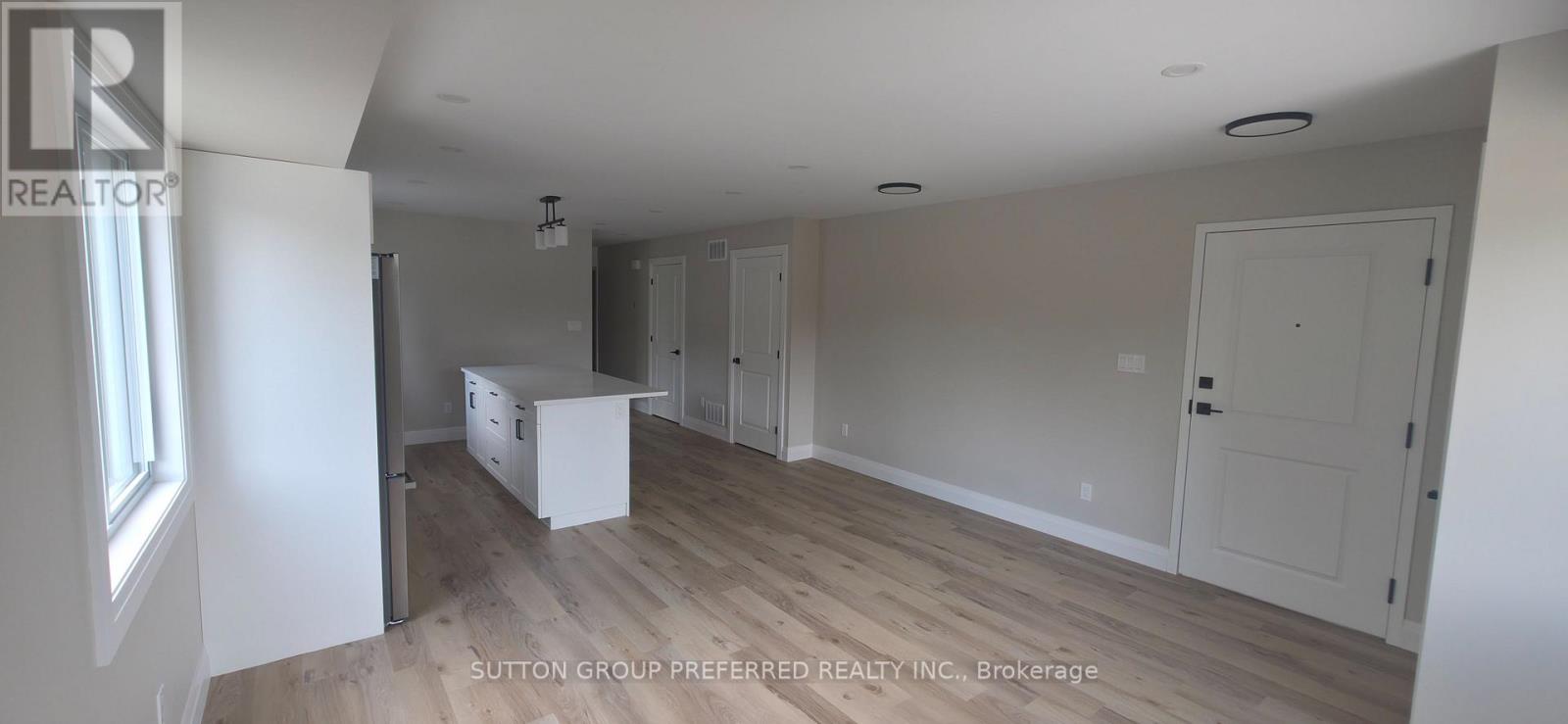 1 - 118 Scott Street, Strathroy-Caradoc, Ontario  N7G 1K3 - Photo 4 - X13632906