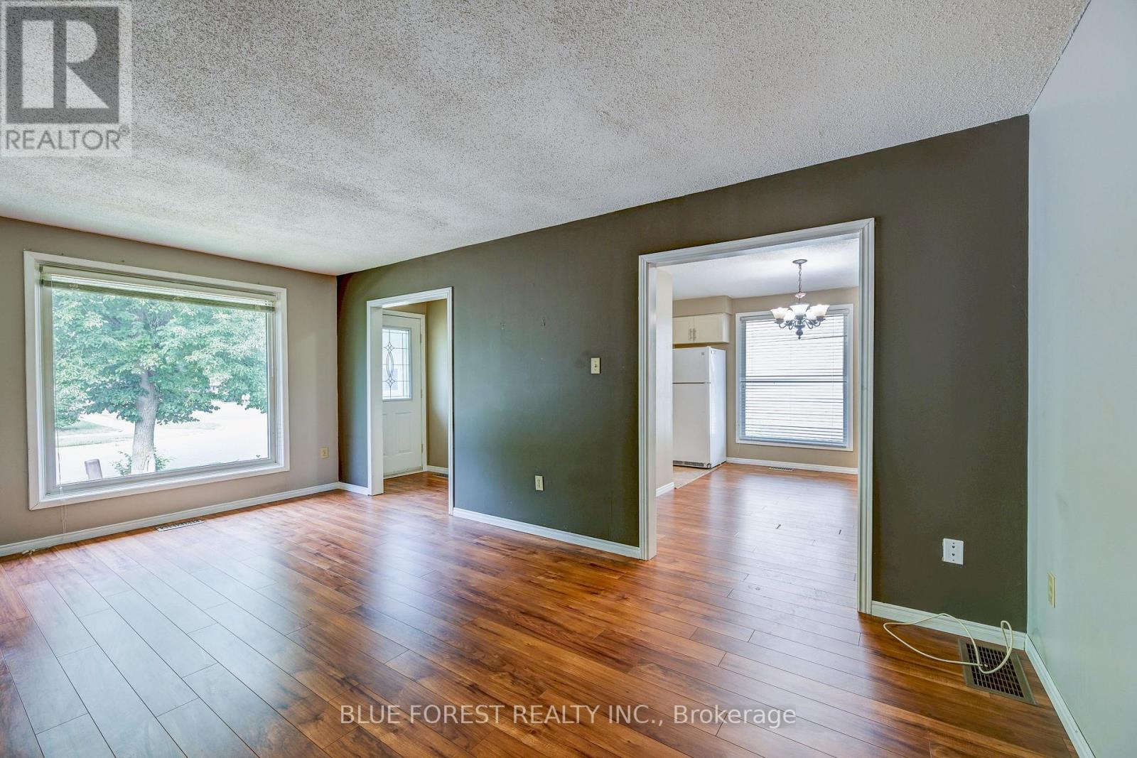 132 Ardsley Crescent, London North, Ontario  N6G 3W7 - Photo 5 - X13632934