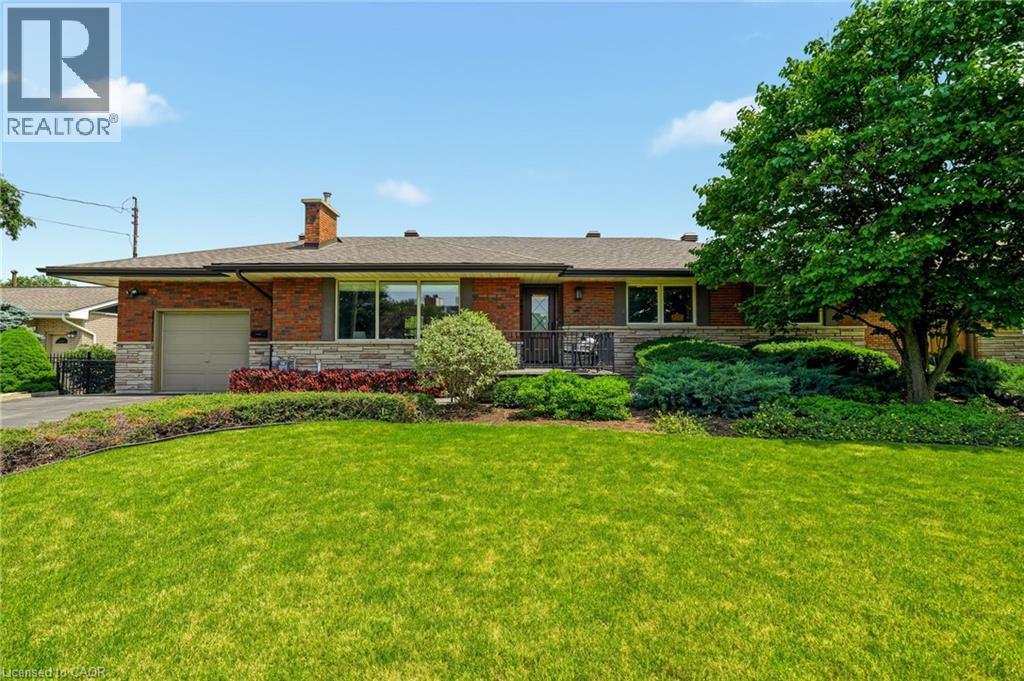 27 BRENTWOOD Drive, Stoney Creek, Ontario